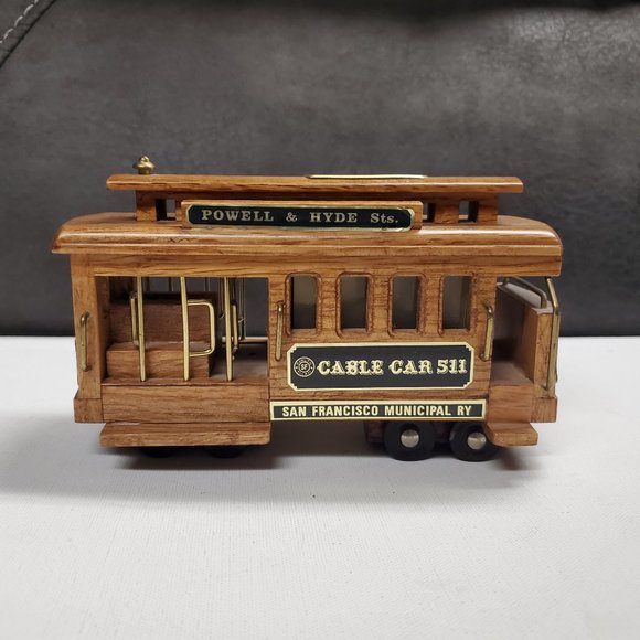 Coin Bank - San Francisco Municipal Cable Car 511 - Picture 1 of 6